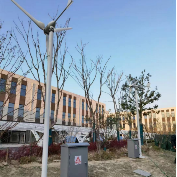 Горизонтальна вітрова турбіна ES-G